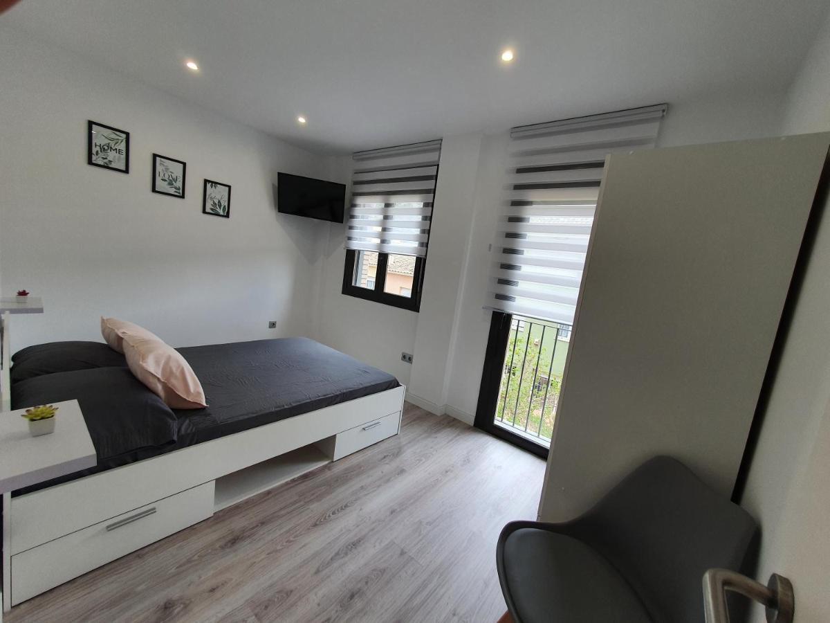 Moderno Duplex Comfort Roses Exteriér fotografie