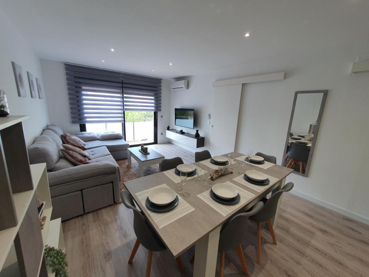 Moderno Duplex Comfort Roses Exteriér fotografie