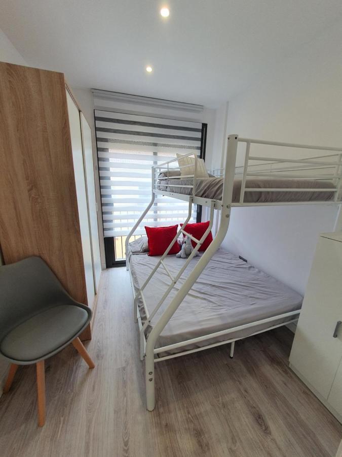 Moderno Duplex Comfort Roses Exteriér fotografie