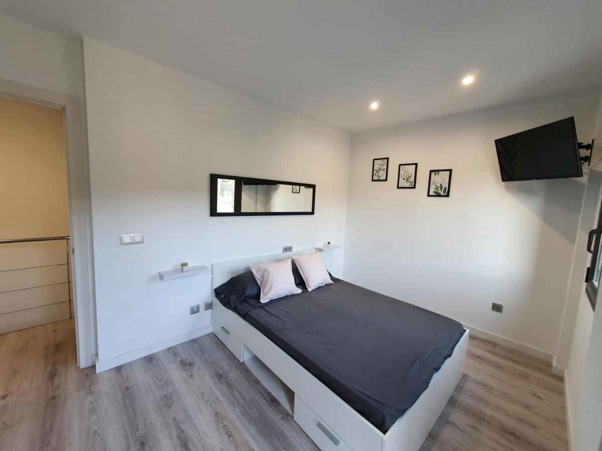 Moderno Duplex Comfort Roses Exteriér fotografie