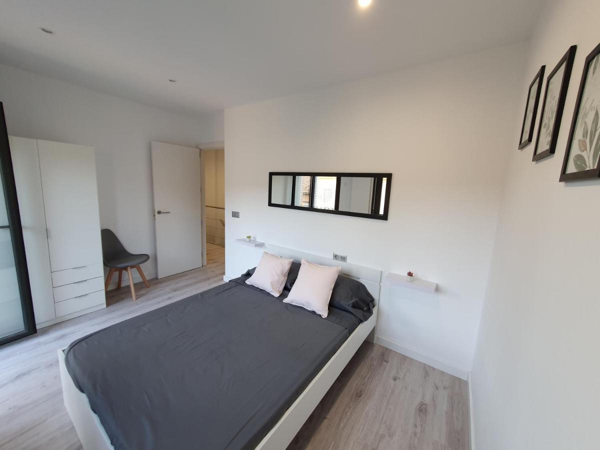 Moderno Duplex Comfort Roses Exteriér fotografie